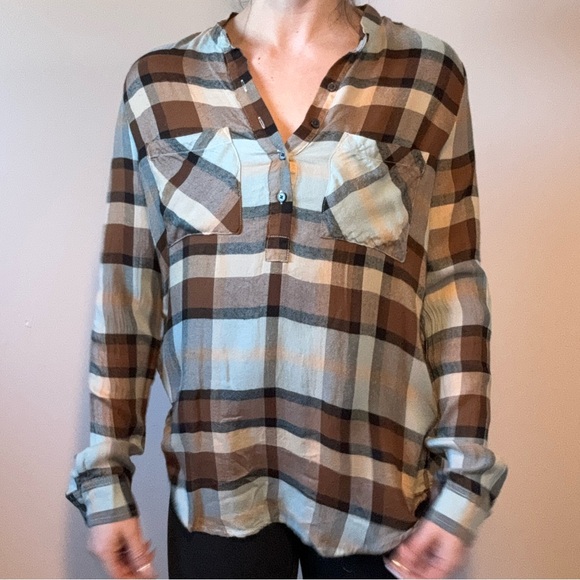 Brown and Turquoise Plaid Top - Picture 7 of 8